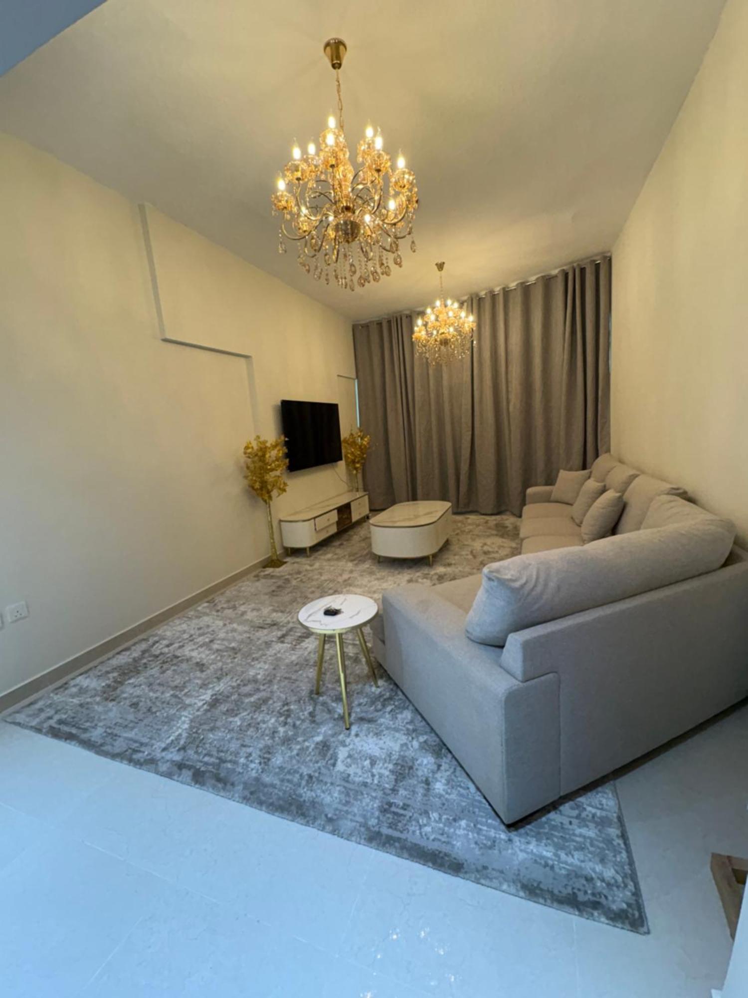 Apartment Luxury Two Bedroom Spacious Brand New *